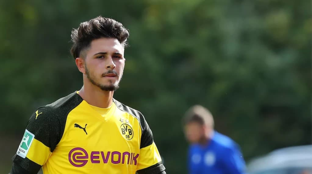 Mladi nogometaš Borusije Dortmund završio karijeru u 21. godini