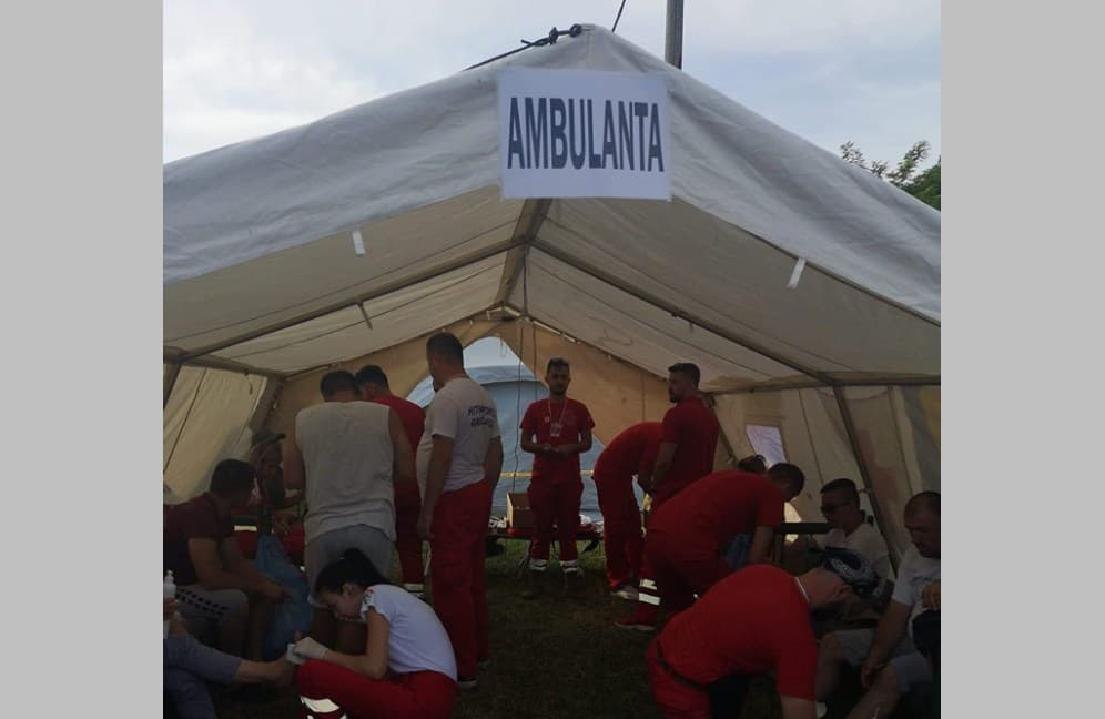 Prvog dana "Marša mira" Crveni križ imao 365 intervencija