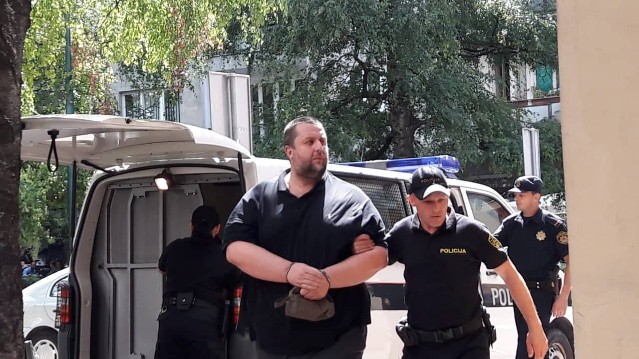 Muhmutović: Ima dvije firme - Avaz