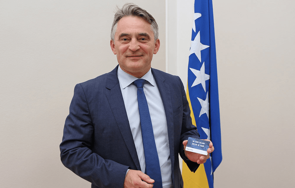 Željko Komšić stopama Džeke, Robinja i Turana