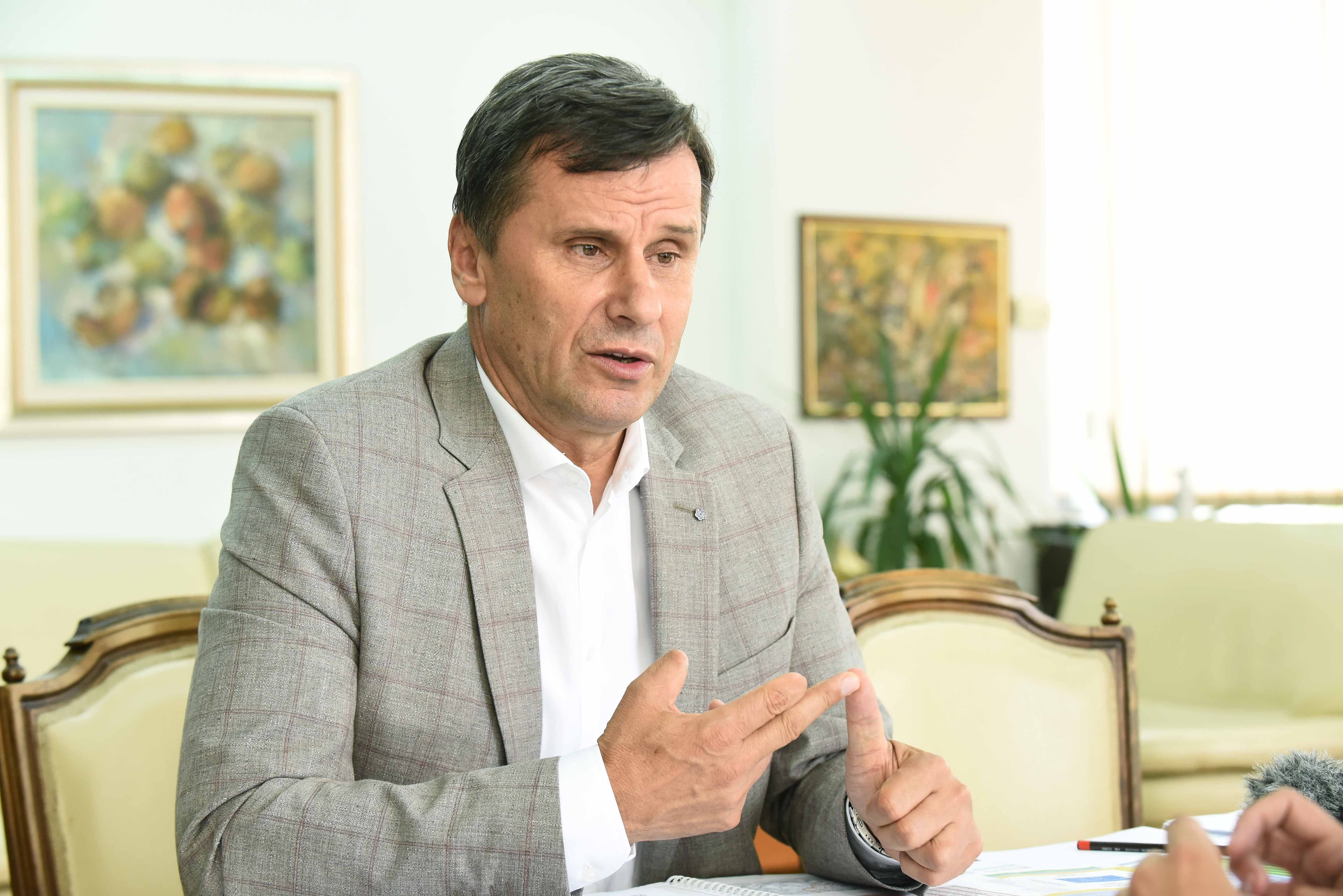 Fadil Novalić za "Avaz": Spreman sam za novi mandat!