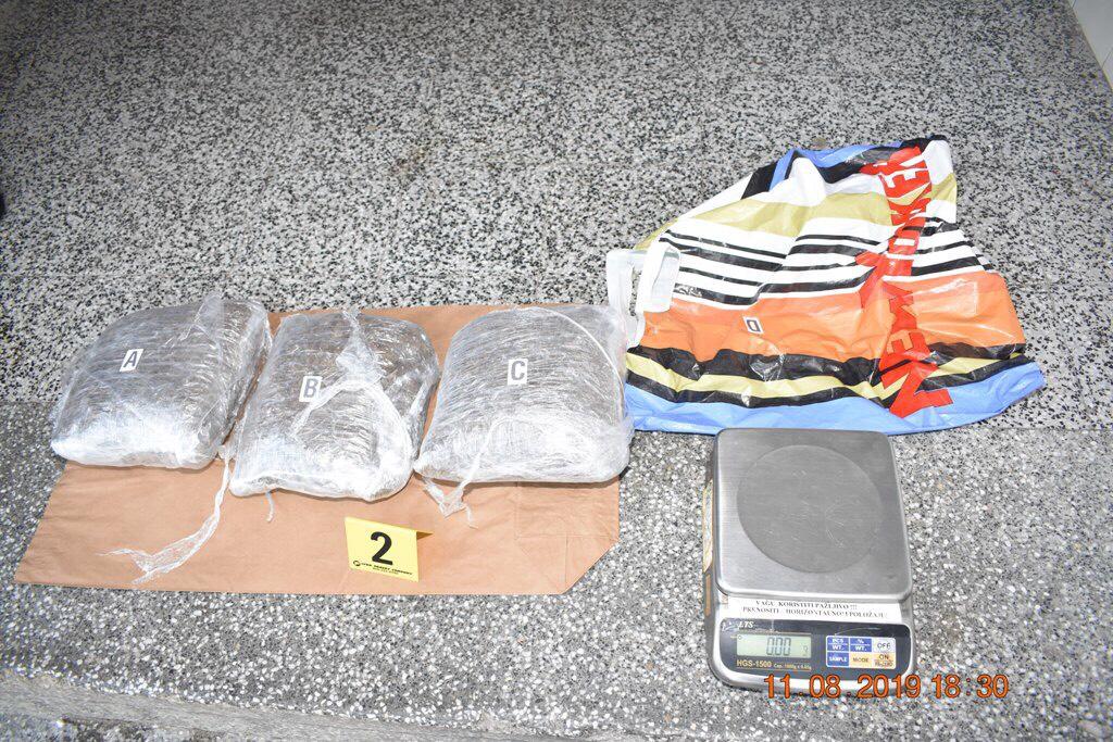 Zenička policija pronašla i oduzela 3,1 kg droge