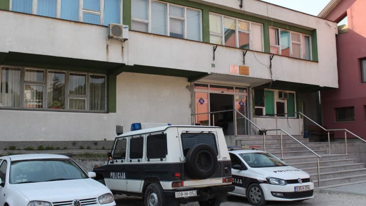 Samoubistvo u Gračanici: Objesila se o bakrene cijevi centralnog grijanja