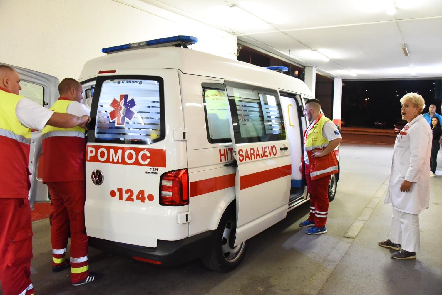 Proveli smo noć s ekipom Hitne pomoći u Sarajevu: Žena izgrebala muža!