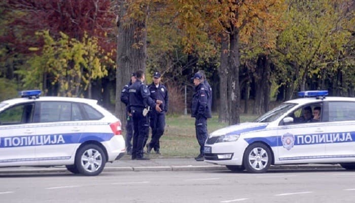 Užas u Beogradu: Djevojci ispalio hitac u glavu pa pucao u sebe