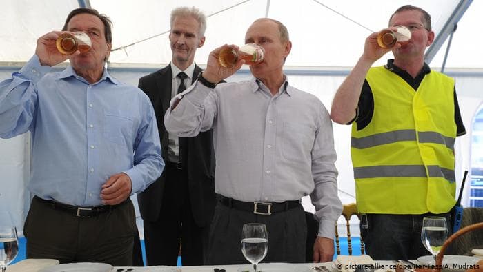 Na zdravlje: Šreder i Putin - Avaz