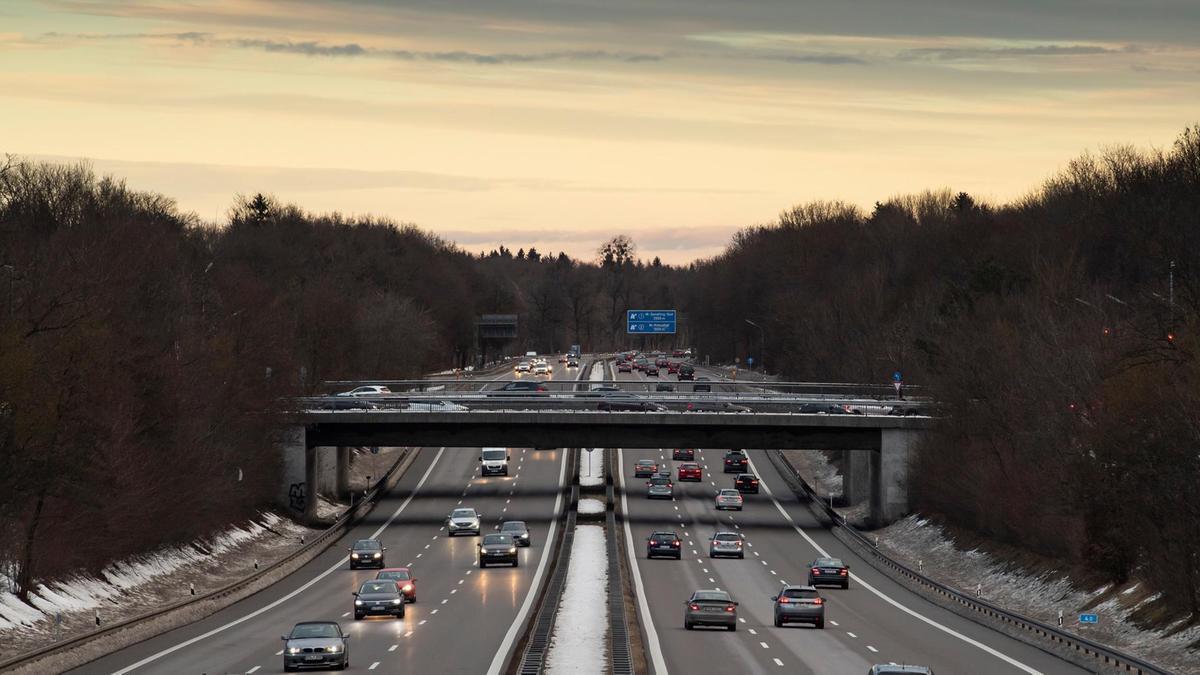 Do 600 kilometara se stigne prije aviona: Neograničene brzine ostaju na autobanu