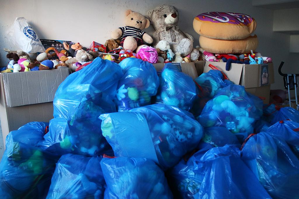 Navijači prikupili više od 3.500 igračaka