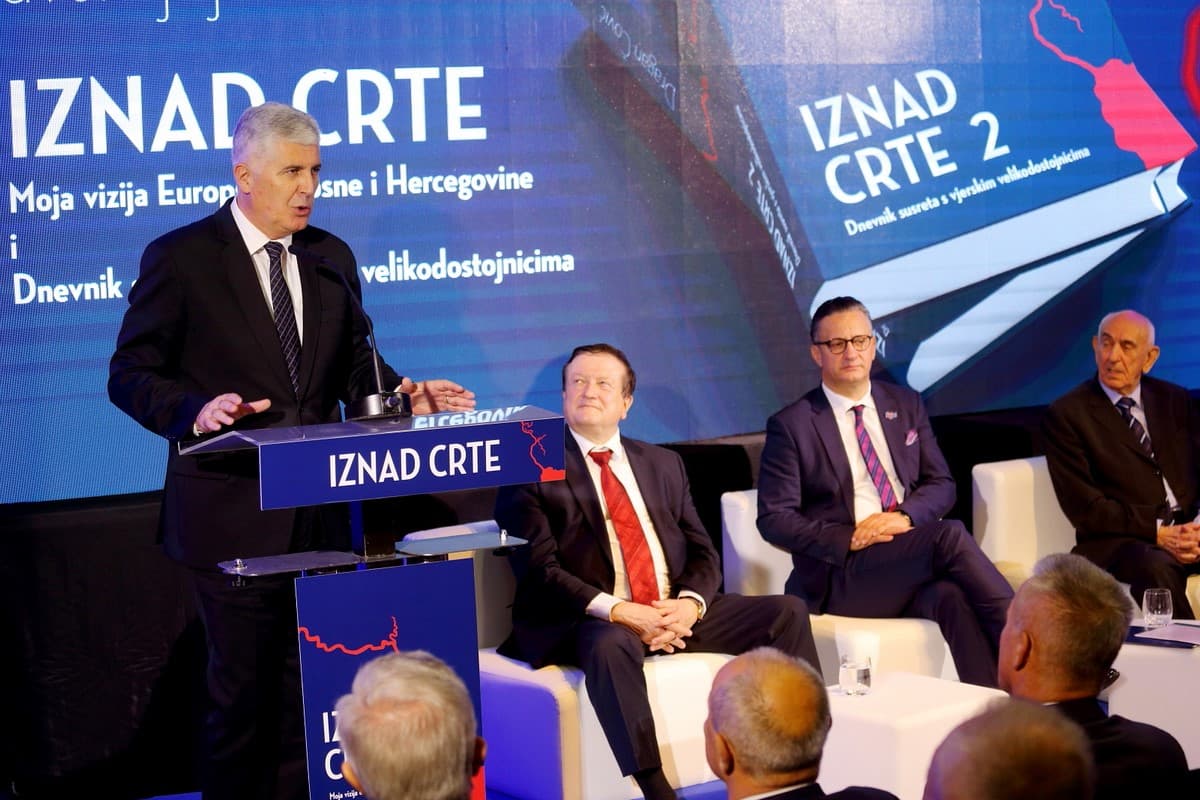 Dvoknjižje "Iznad crte" lidera HDZ-a Dragana Čovića predstavljeno u Zagrebu