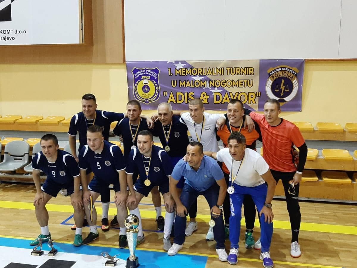 Turnir u znak sjećanja na svirepo ubijene policajce Adisa i Davora: MUP KS okitio se zlatnom medaljom