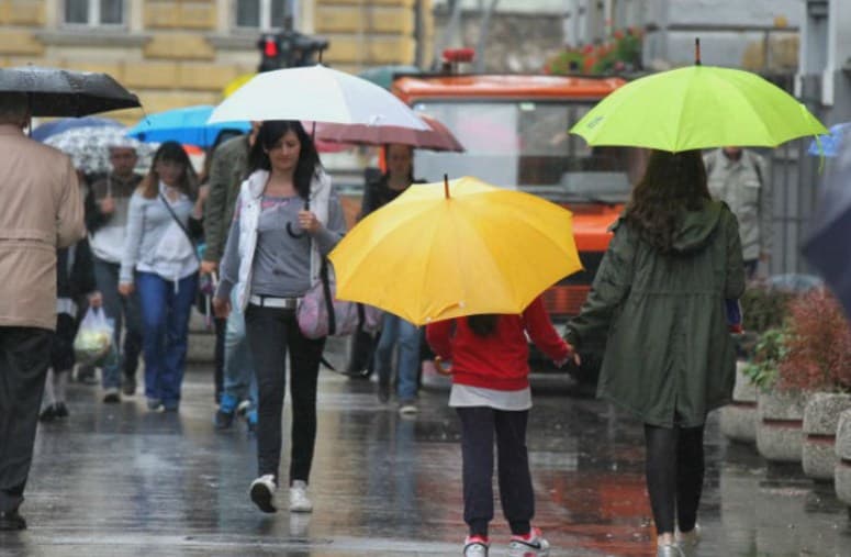U BiH danas oblačno s kišom, u drugom dijelu dana prestanak padavina