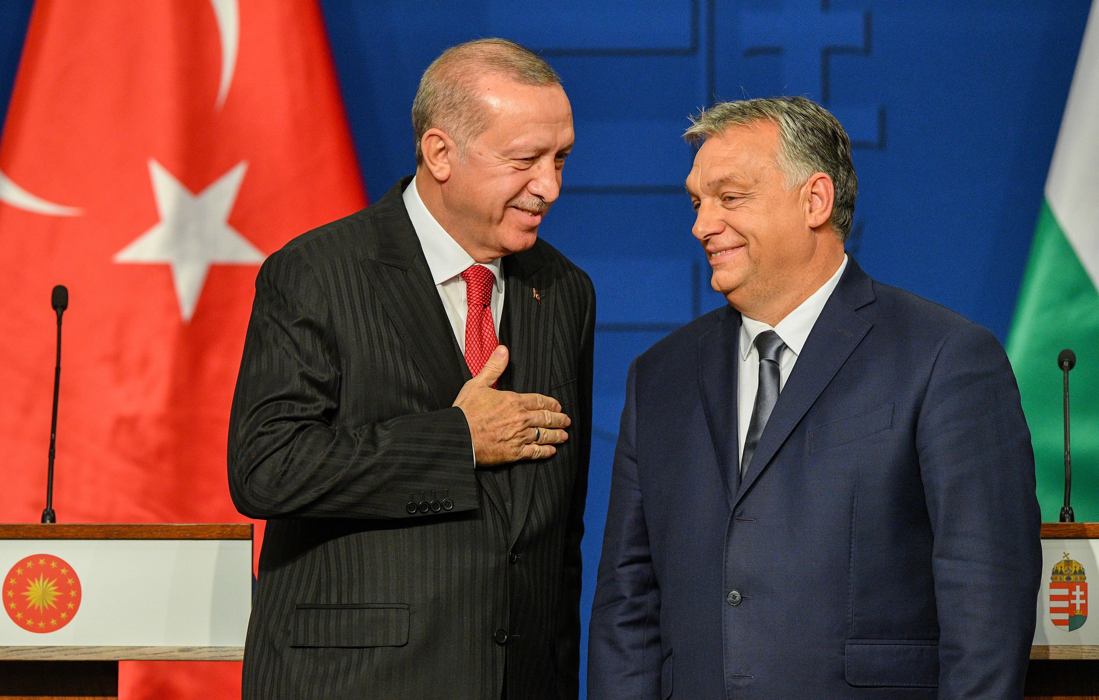 Erdoana u Budimpešti dočekao protest podrške Kurdima