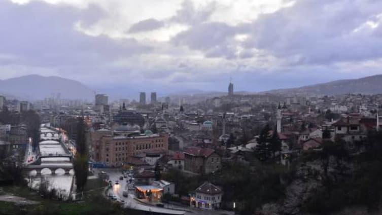 U BiH danas oblačno vrijeme, tokom noći očekuju se jaki udari juga