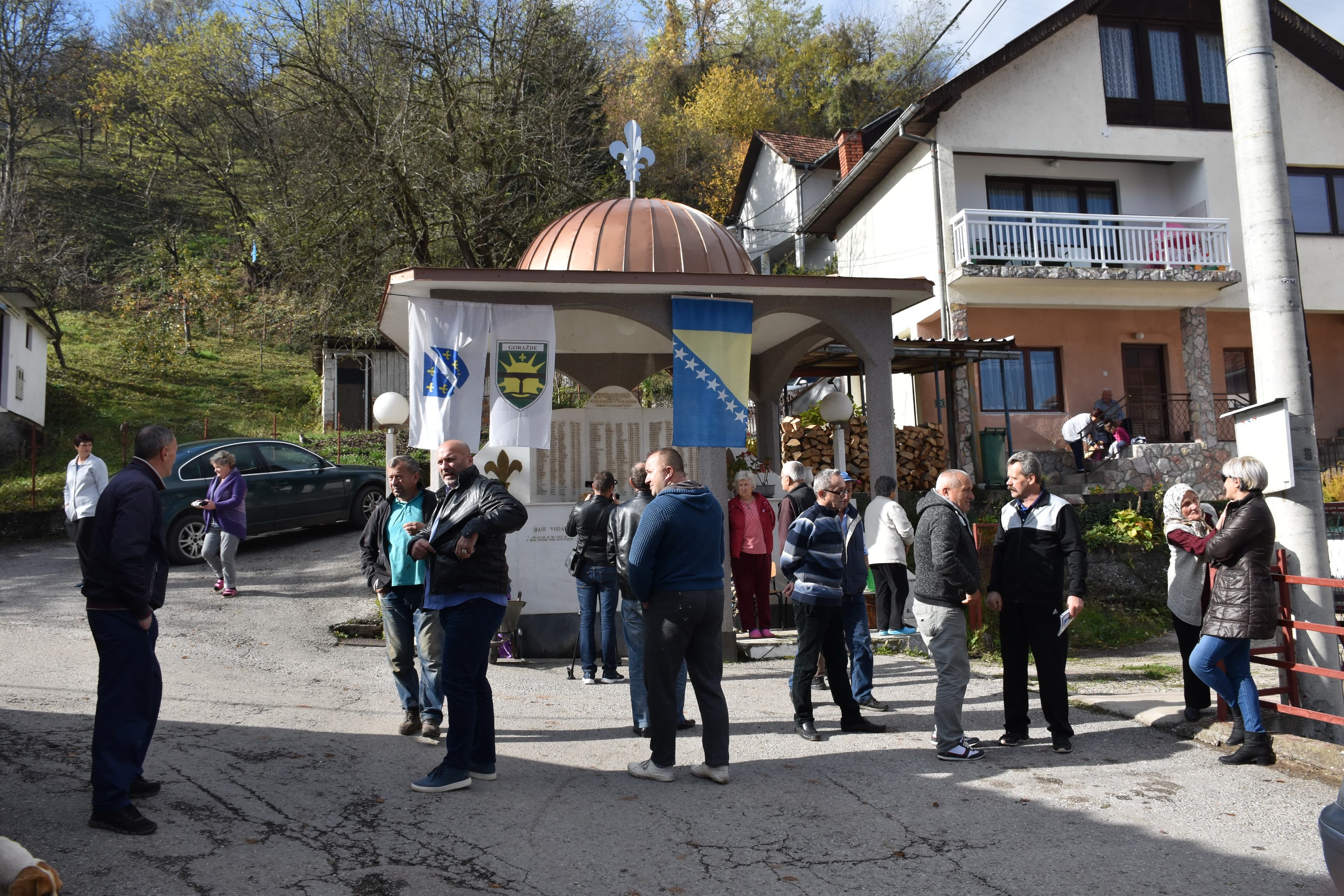Okupljanjem iskazali nezadovoljstvo - Avaz
