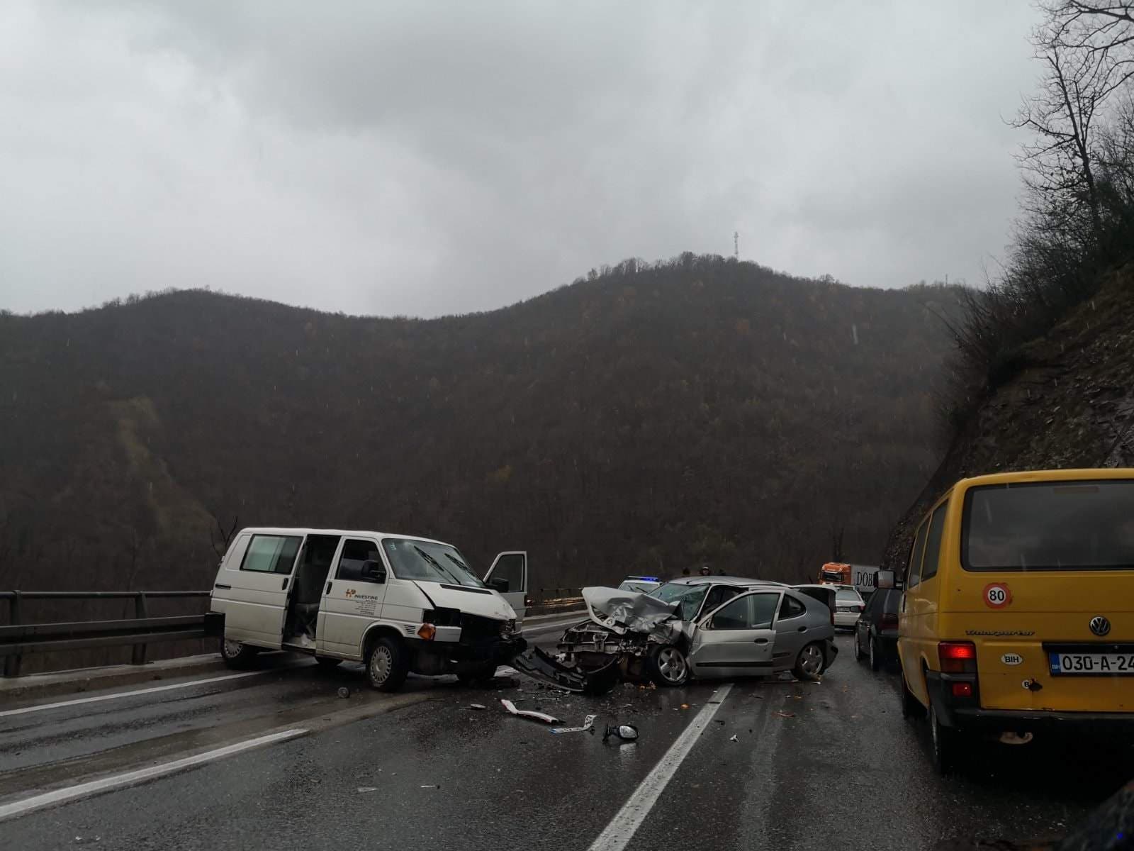 Trostruki udes u Jablanici: Troje povrijeđeno