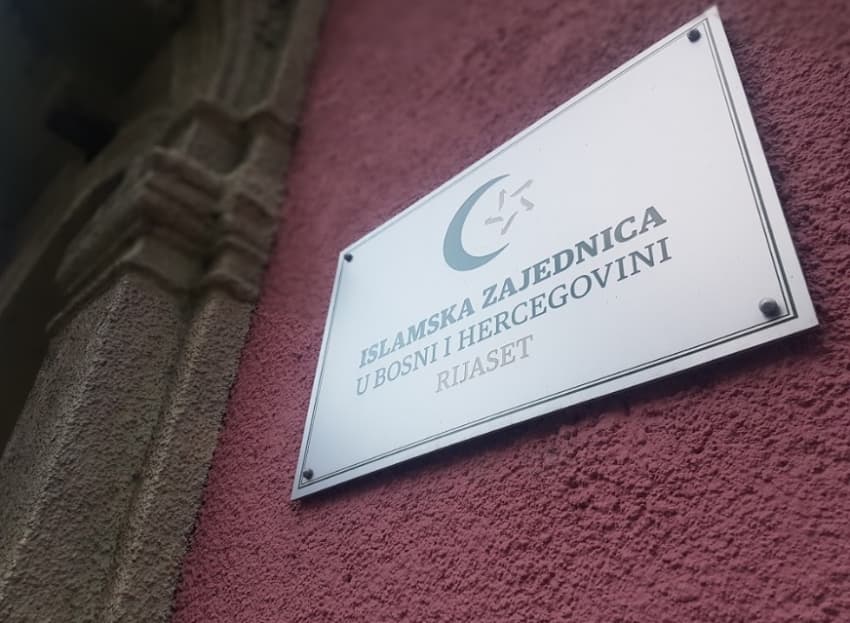 Isticanje samo zastave Islamske zajednice u BiH i bosanskohercegovačkog entiteta RS je ozbiljan propust Medžlisa IZ Doboj