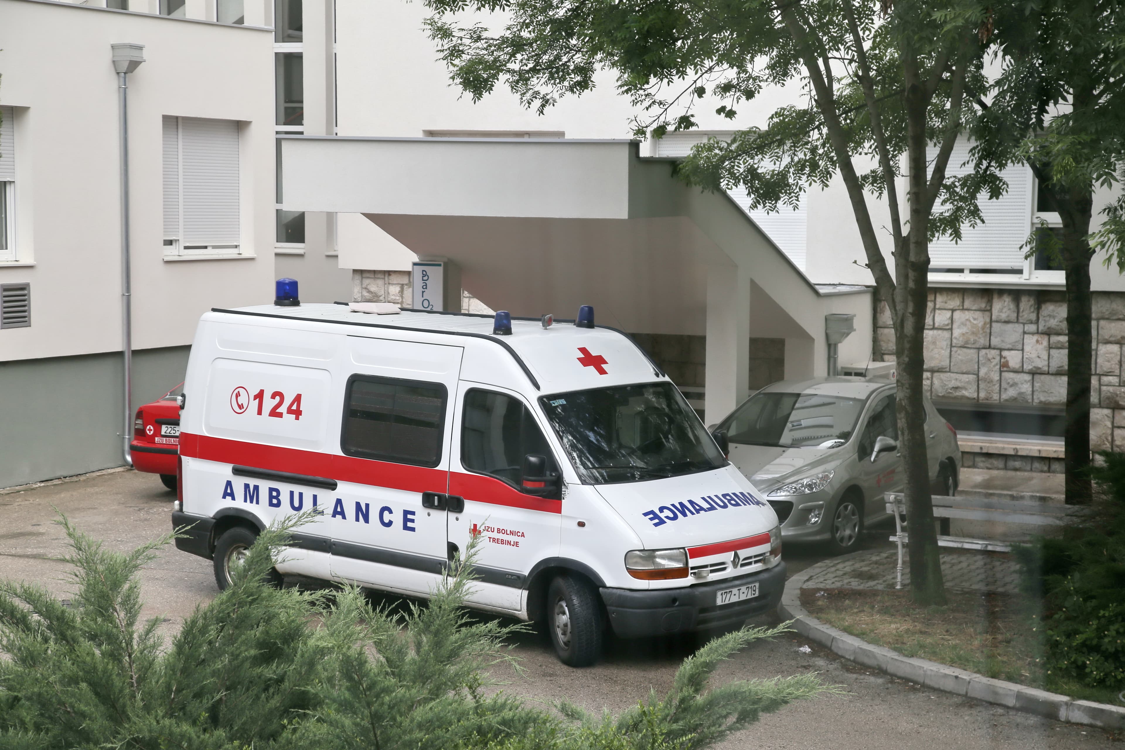 Teški bolesnici liječe se u podrumskim prostorijama!?