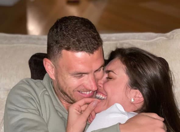 Amra i Edin Džeko u zagrljaju: Da se uvijek smijemo ovako