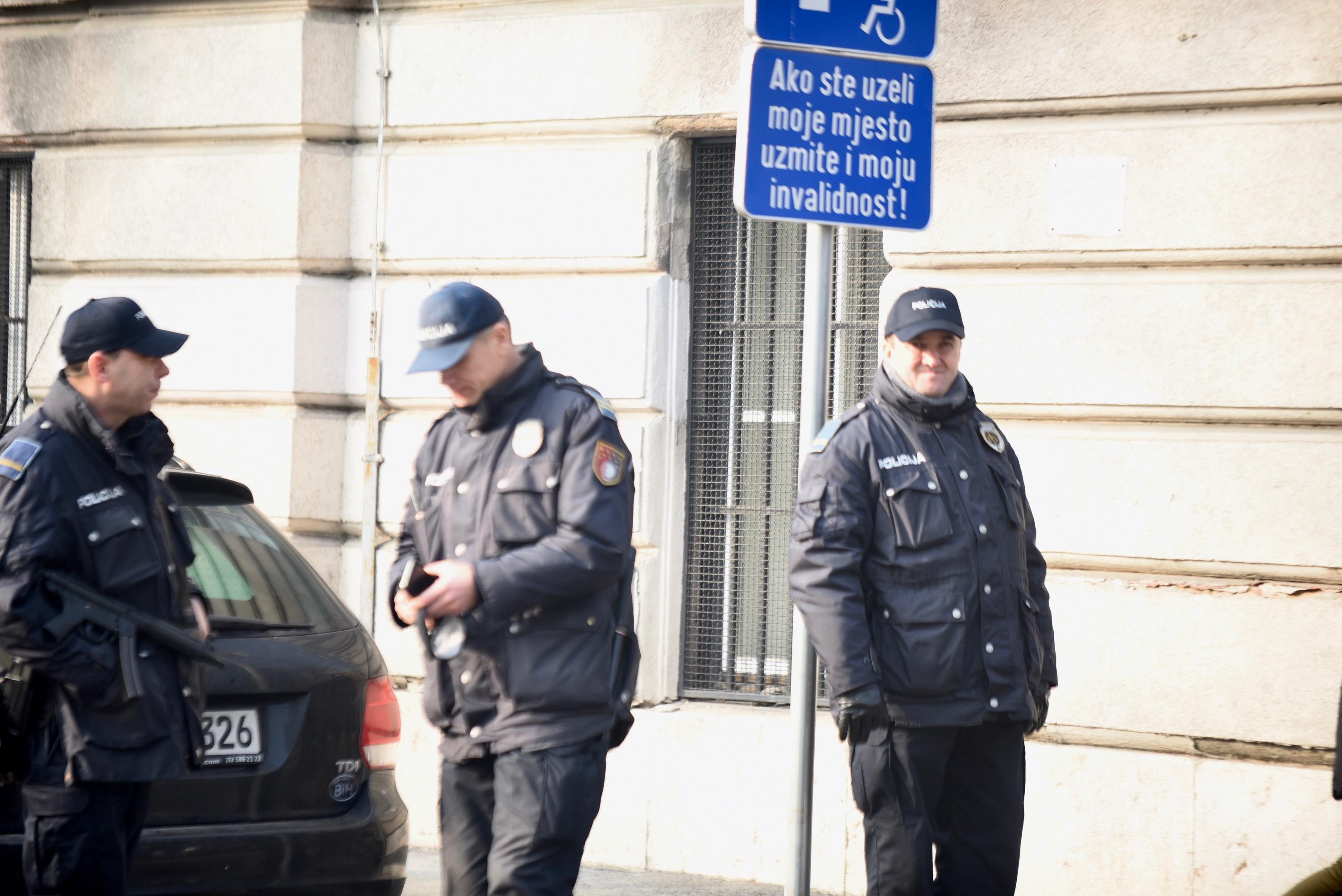 Pozvana policija nakon napada Konakovića na sekretaricu Skupštine