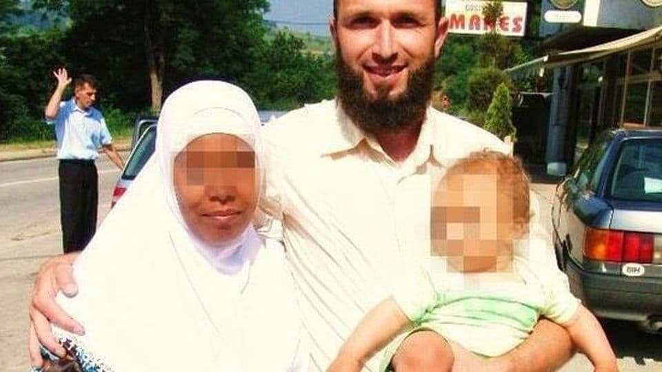 Poznata sudbina Ismaila Mešinovića: Dječak iz BiH poginuo u Siriji!