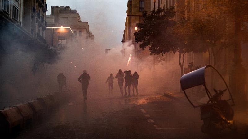 Libanske sigurnosne snage koristile suzavac da rastjeraju demonstrante