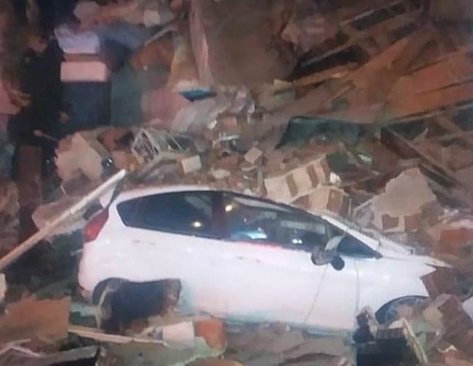 Najmanje četiri osobe poginule u katastrofalnom potresu u Turskoj