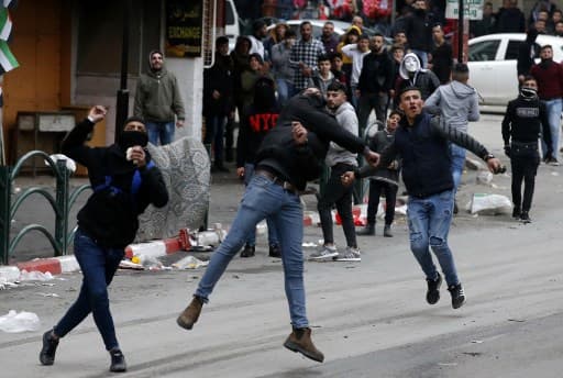 Desetine Palestinaca povrijeđene u sukobu s izraelskim vojnicima