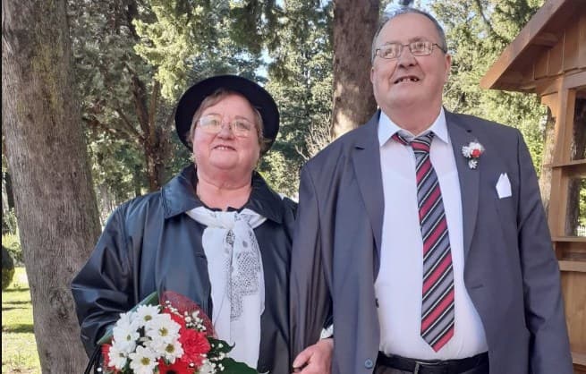 Neobično vjenčanje: Ika i Risto krunisali ljubav u sedmoj deceniji