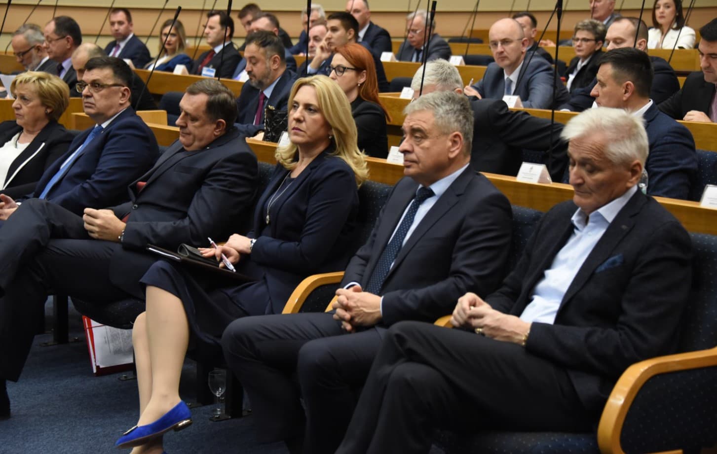 Završena posebna sjednica NSRS, poslanici usvojili sve zaključke o Ustavnom sudu BiH