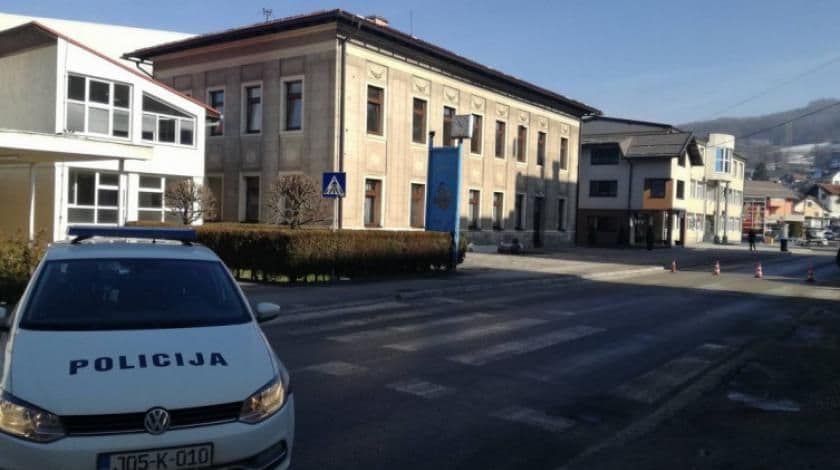 Ukradeni automobil pronađen zapaljen u Kiseljaku