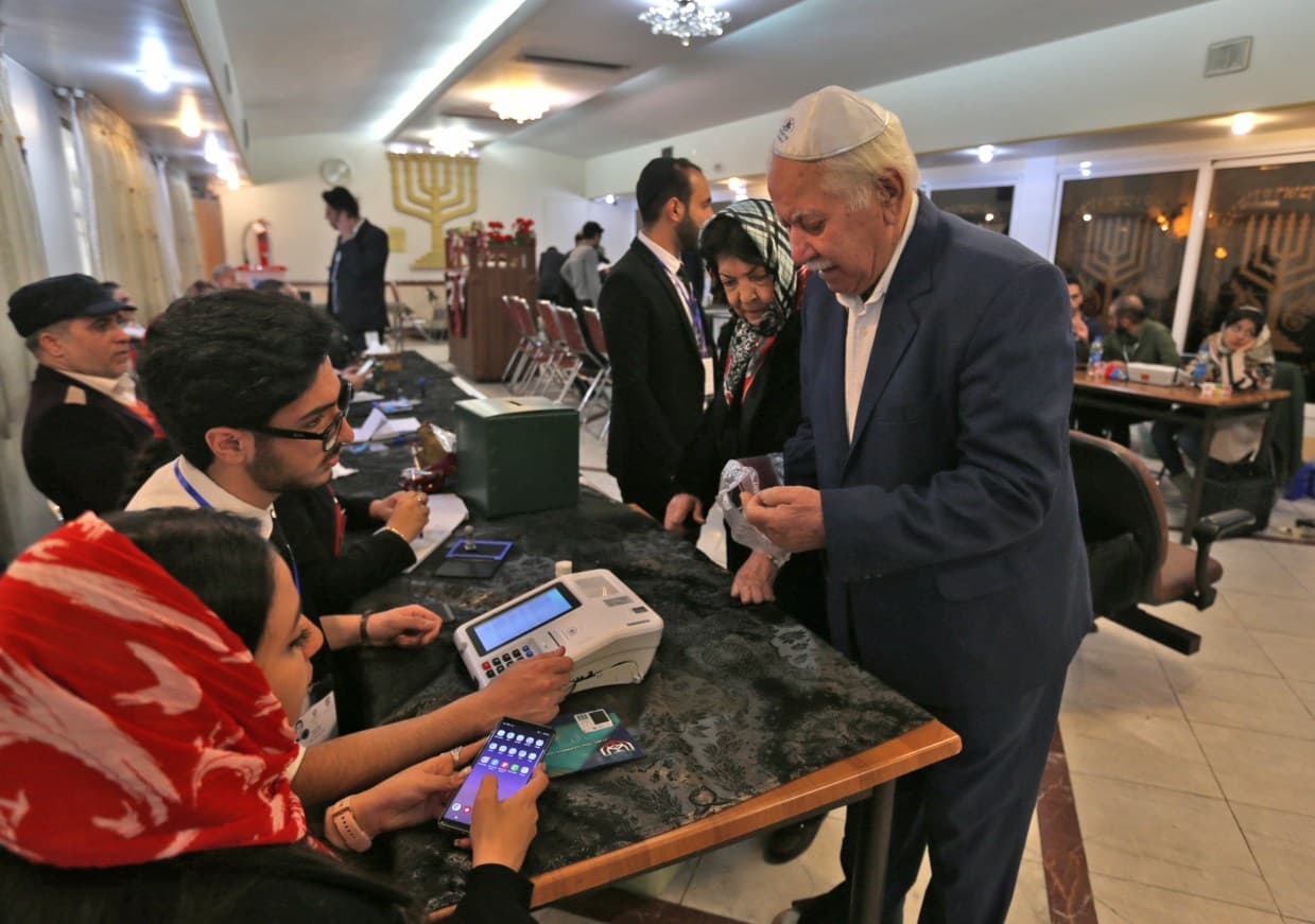 Iran: Počelo brojanje glasova s jučerašnjih izbora