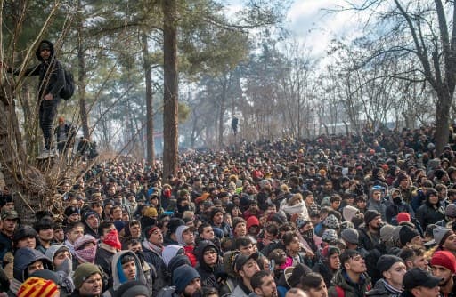 Dramatična situacija: 10.000 ljudi za 24 sata pokušalo prijeći granicu
