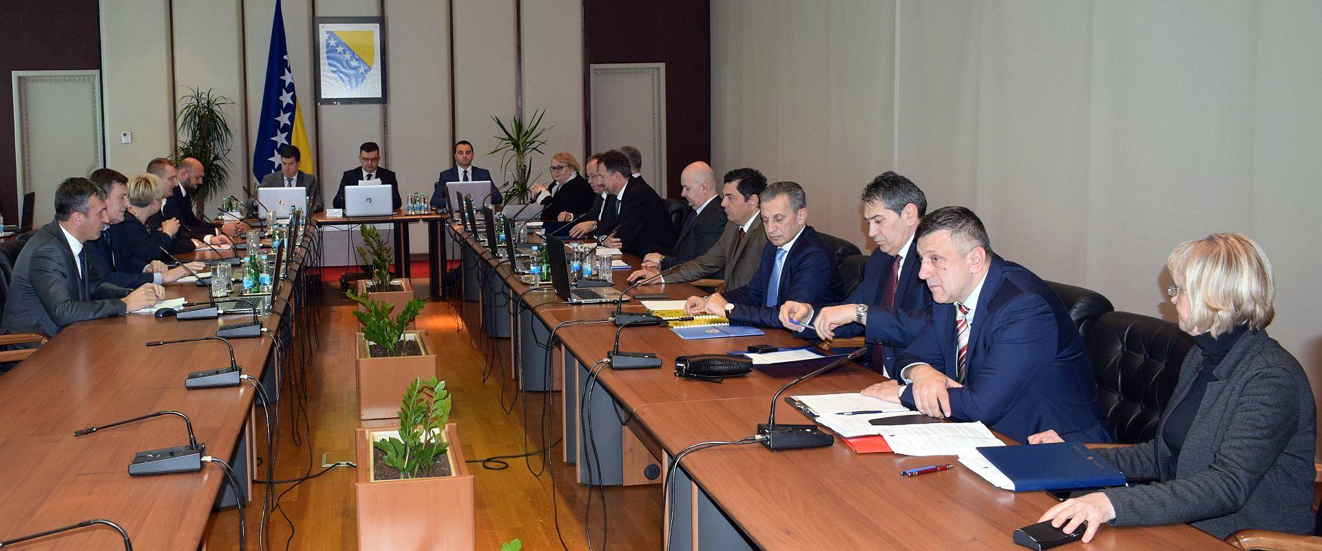 Vijeće ministara BiH: Spriječiti nezakoniti ulazak ilegalnih migranata u BiH