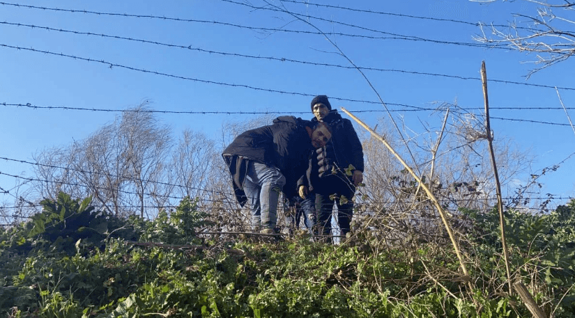 Sjeverna Makedonija: Policija u kamionu pronašla 56 migranata