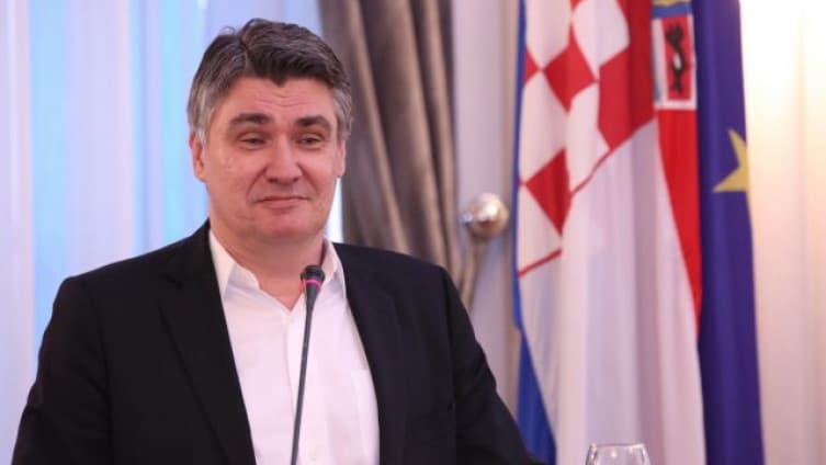 Zoran Milanović uklonio biste sa Pantovčaka