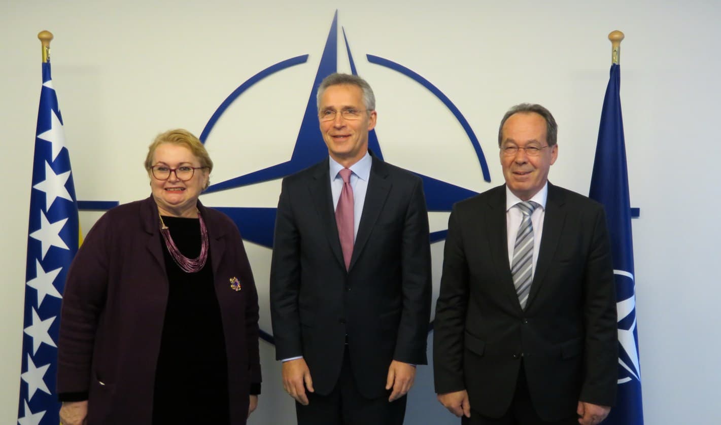 Turković i Podžić sa Stoltenbergom: Poznati detalji susreta u NATO-u