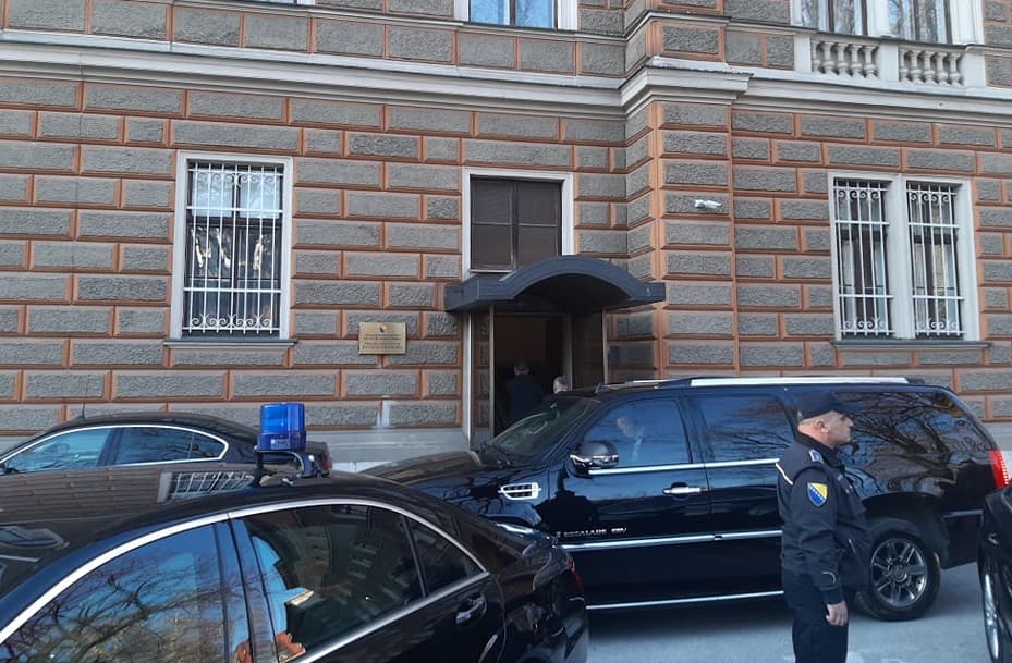 Ministar sigurnosti BiH Fahrudin Radončić stigao na sjednicu - Avaz