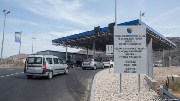 Šator za izolaciju i na graničnom prijelazu Ivanica