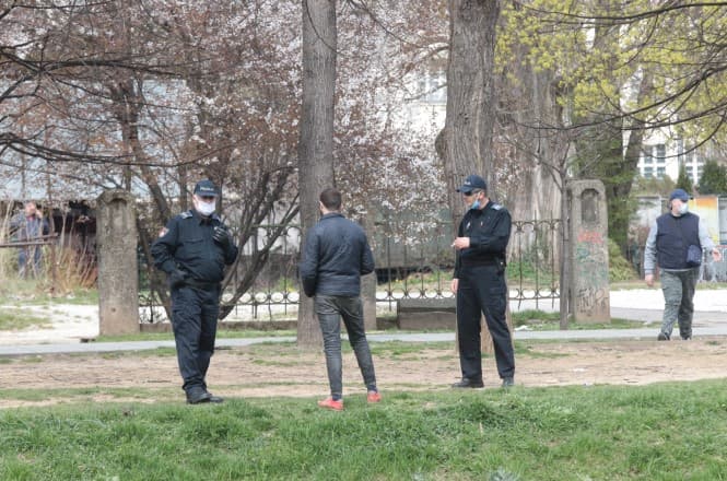 Policija na Vilsonovom šetalištu "kupila" migrante