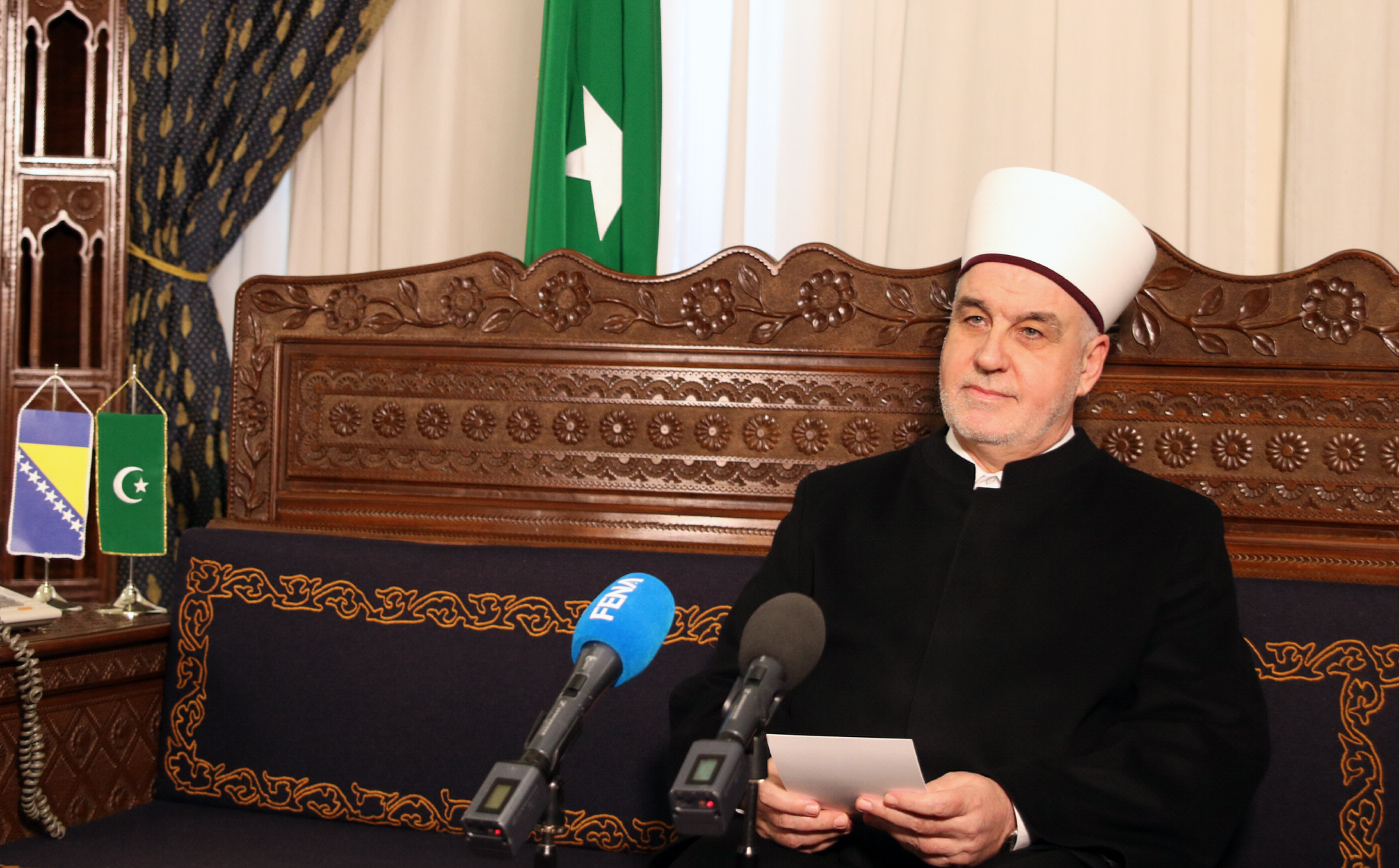 Kavazović: Ramazan dolazi u pravo vrijeme, da osnaži naš duh u borbi s ovom bolešću