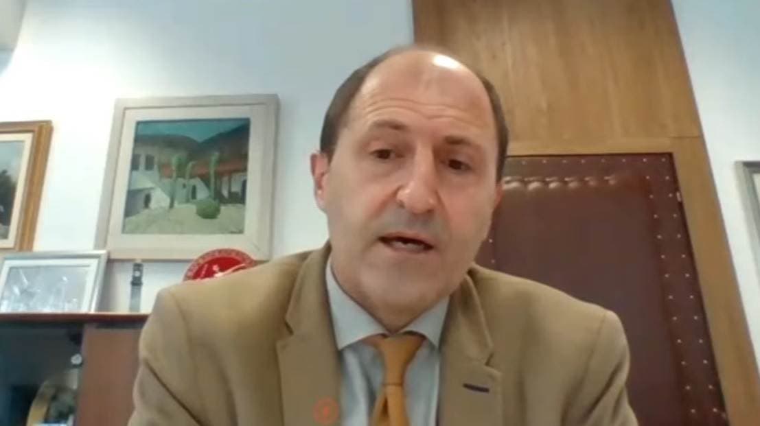 Nenadić odgovorio Stojanoviću: Vlada KS nema pravo da se određuje o misi, ponijeli smo se odgovorno