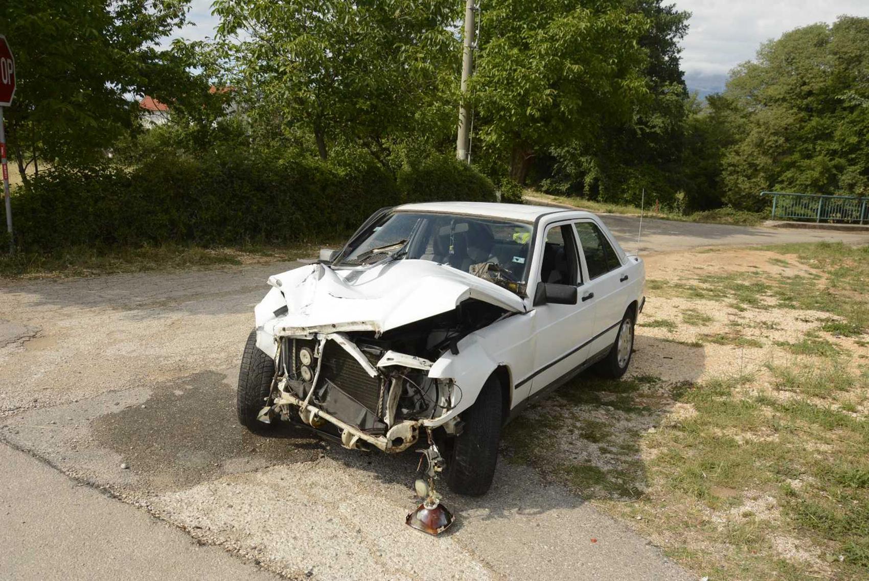 Tri osobe povrijeđene u sudaru kod Mostara