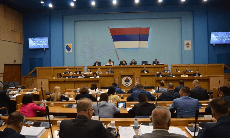 Vladajuća većina RS protiv Rezolucije o poštovanju žrtava fašističkih režima