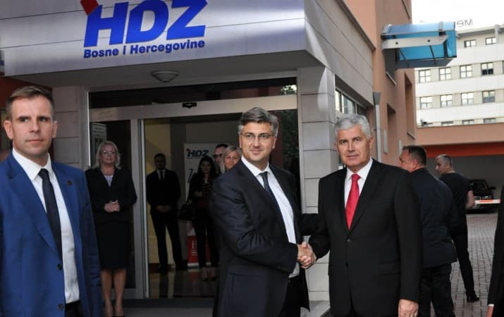 Plenković dolazi na svečanu sjednicu Predsjedništva HDZ-a BiH