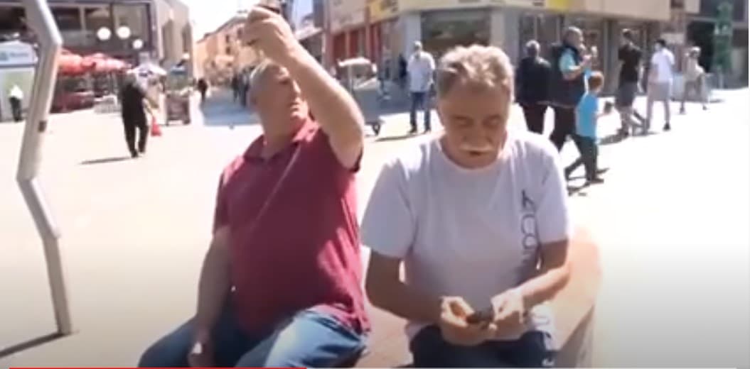 Pogledajte kako je muškarac nasrnuo na snimatelja BN televizije