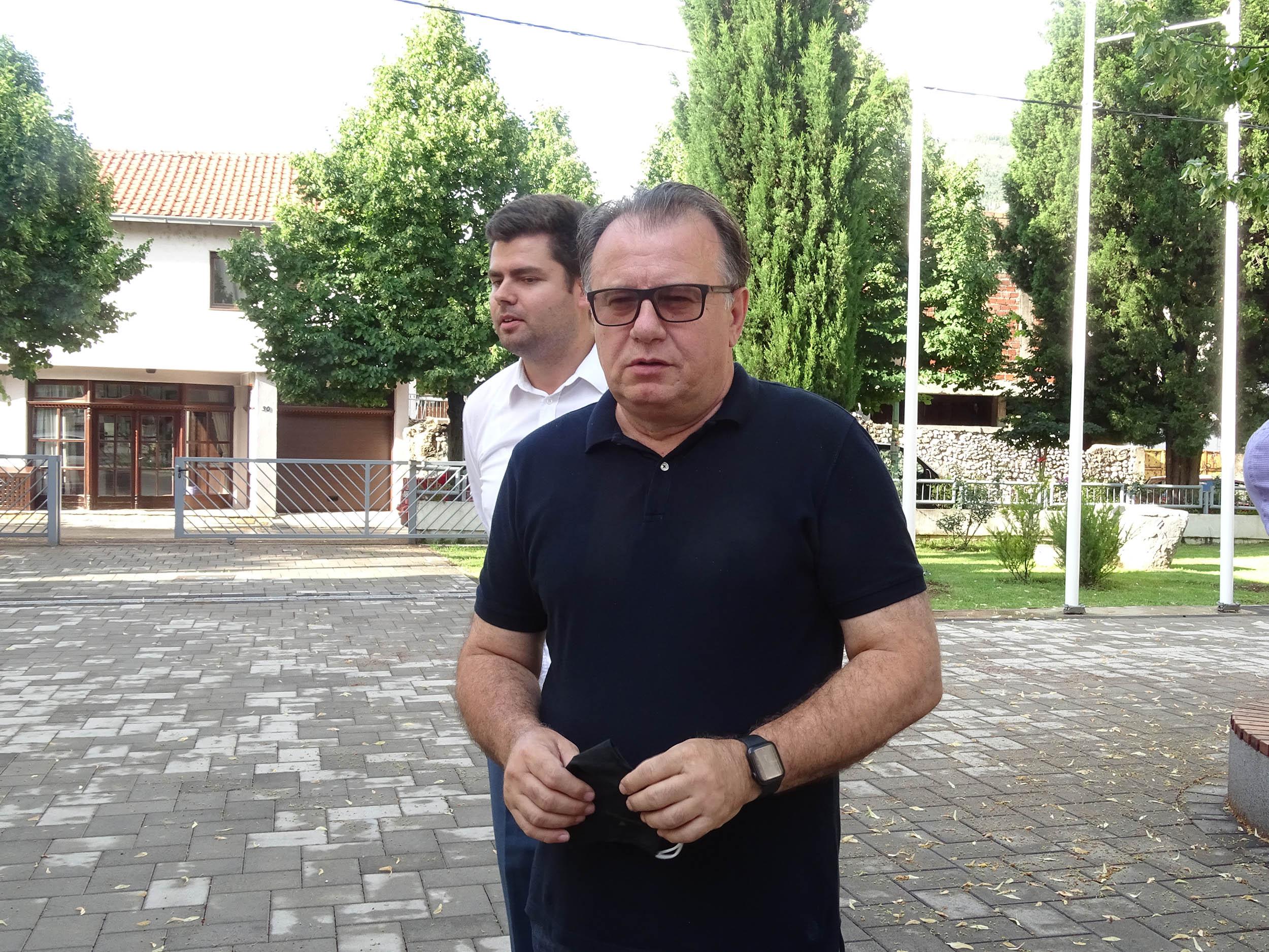 Nikšić: Gospodin Izetbegović je kao Djed Mraz ispunio sve želje Dragana Čovića