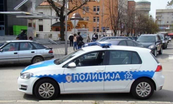 Pretukao djevojku u motelskoj sobi