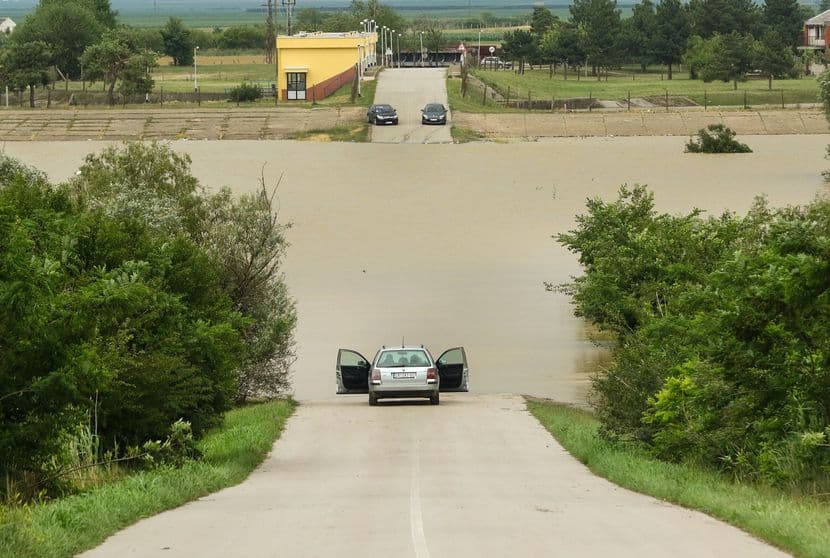 U Srbiji vanredna situacija proglašena u sedam općina