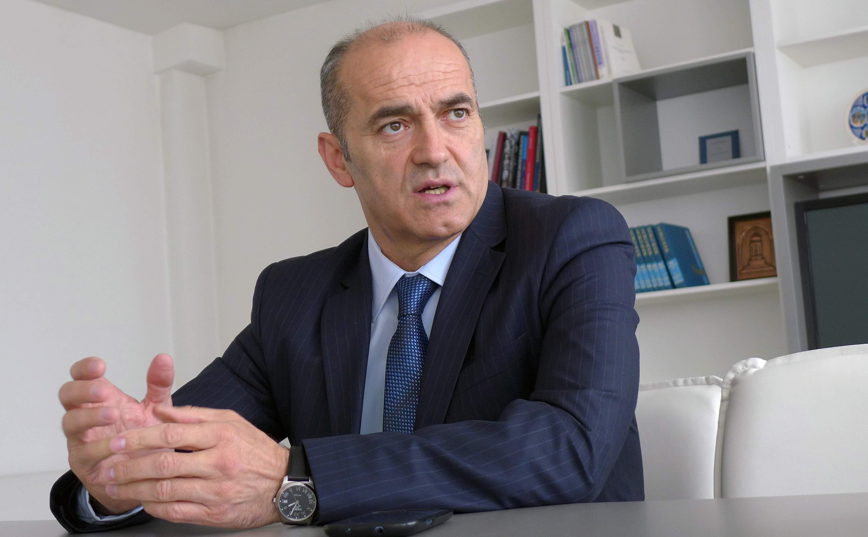 Novi/stari rektor Rifat Škrijelj za "Avaz": Ovo je bio posljednji pokušaj politike da podjarmi UNSA-u