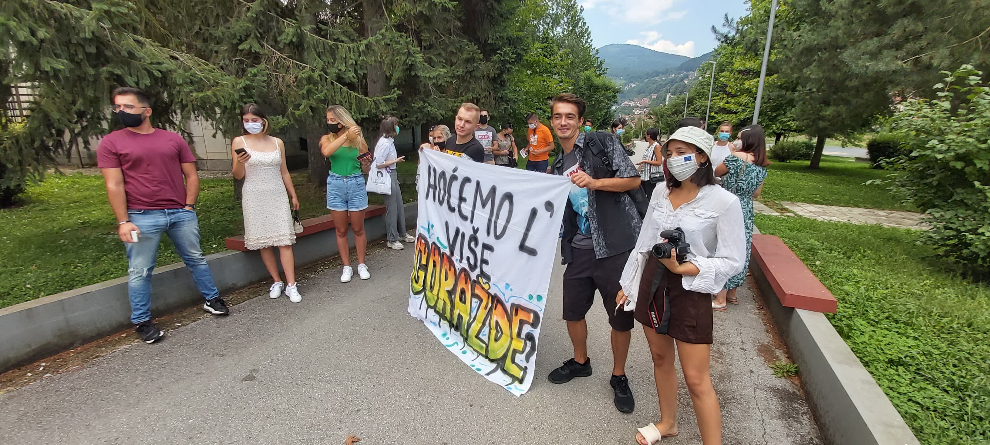 Sve je više onih koji napuštaju grad i državu